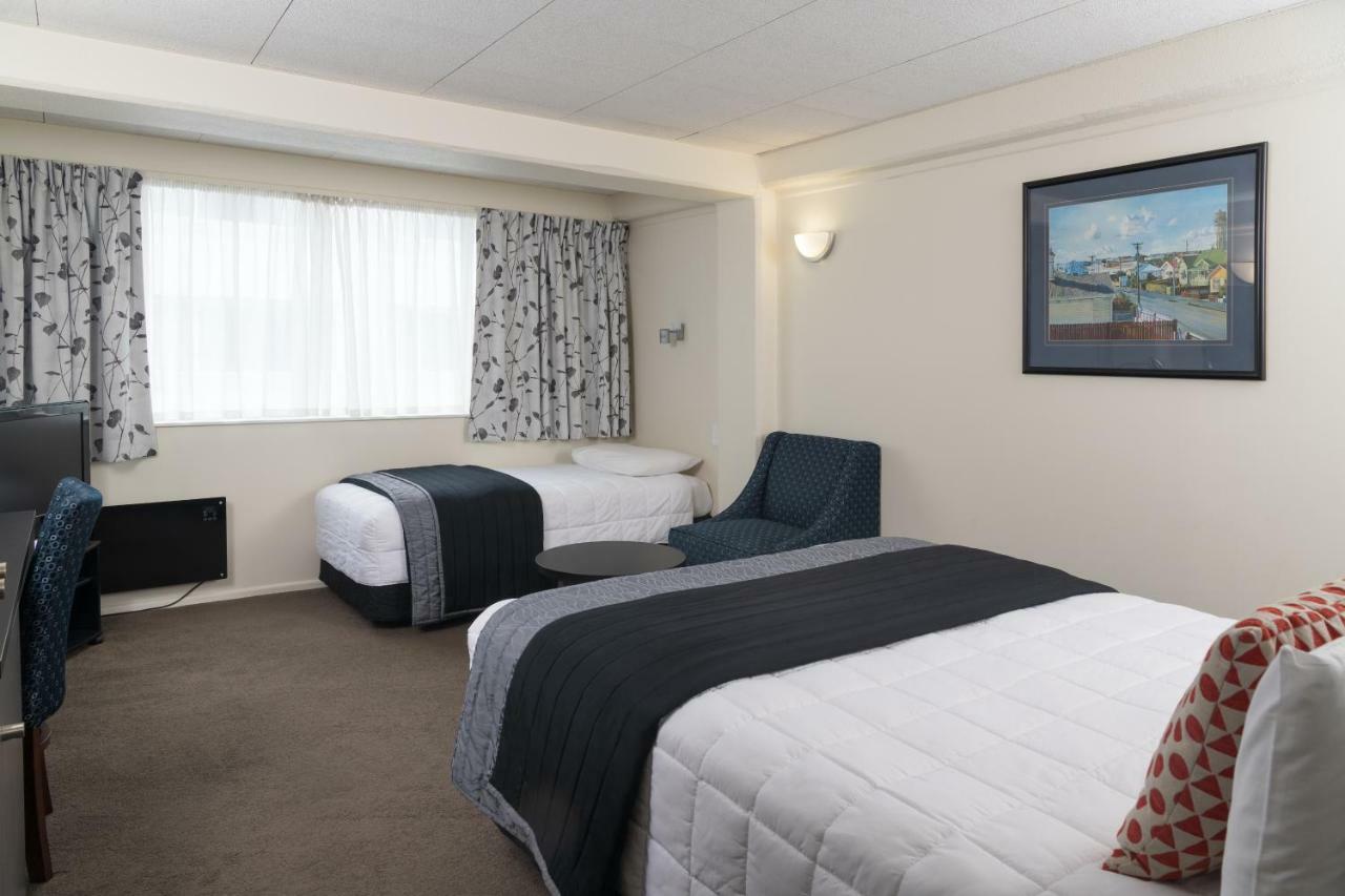 West Plaza Hotel Wellington Bagian luar foto